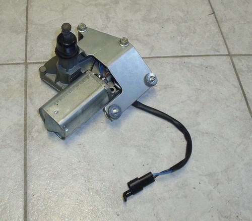Scheibenwischermotor hinten