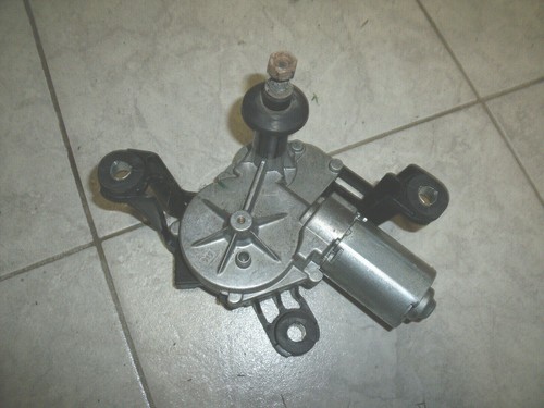 Scheibenwischermotor hinten