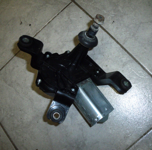 Scheibenwischermotor hinten